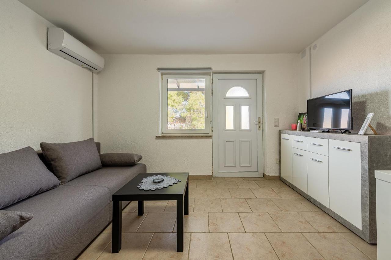 Apartments Villa Agape Vir Eksteriør billede