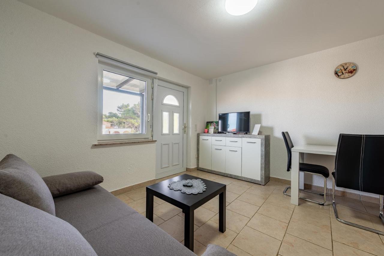 Apartments Villa Agape Vir Eksteriør billede