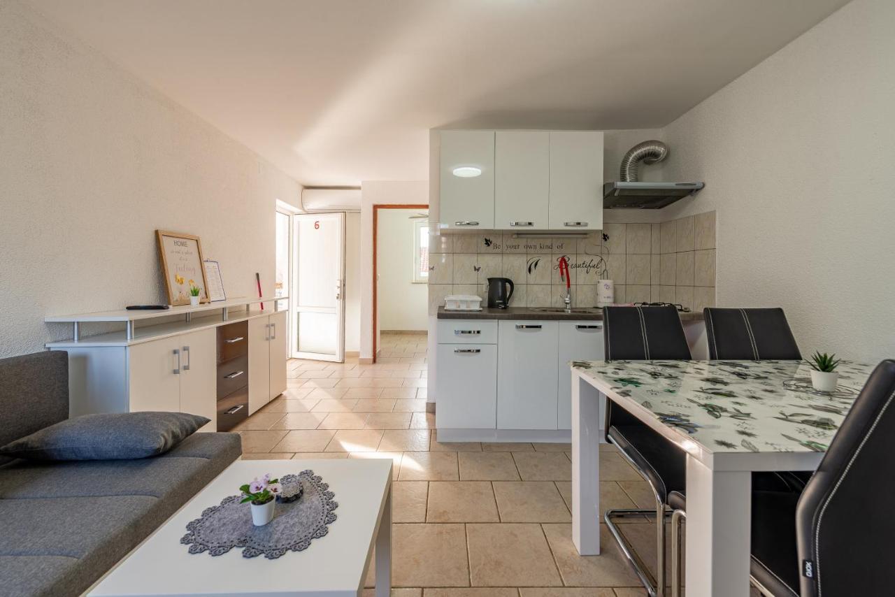 Apartments Villa Agape Vir Eksteriør billede