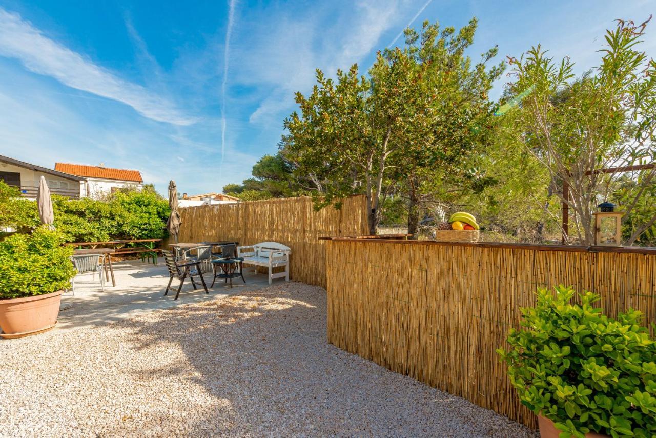 Apartments Villa Agape Vir Eksteriør billede